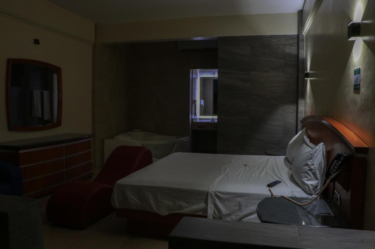 Autohotel Ilussion Córdoba Esterno foto