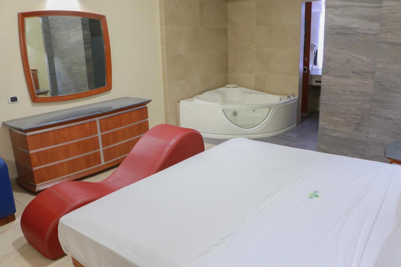 Autohotel Ilussion Córdoba Esterno foto